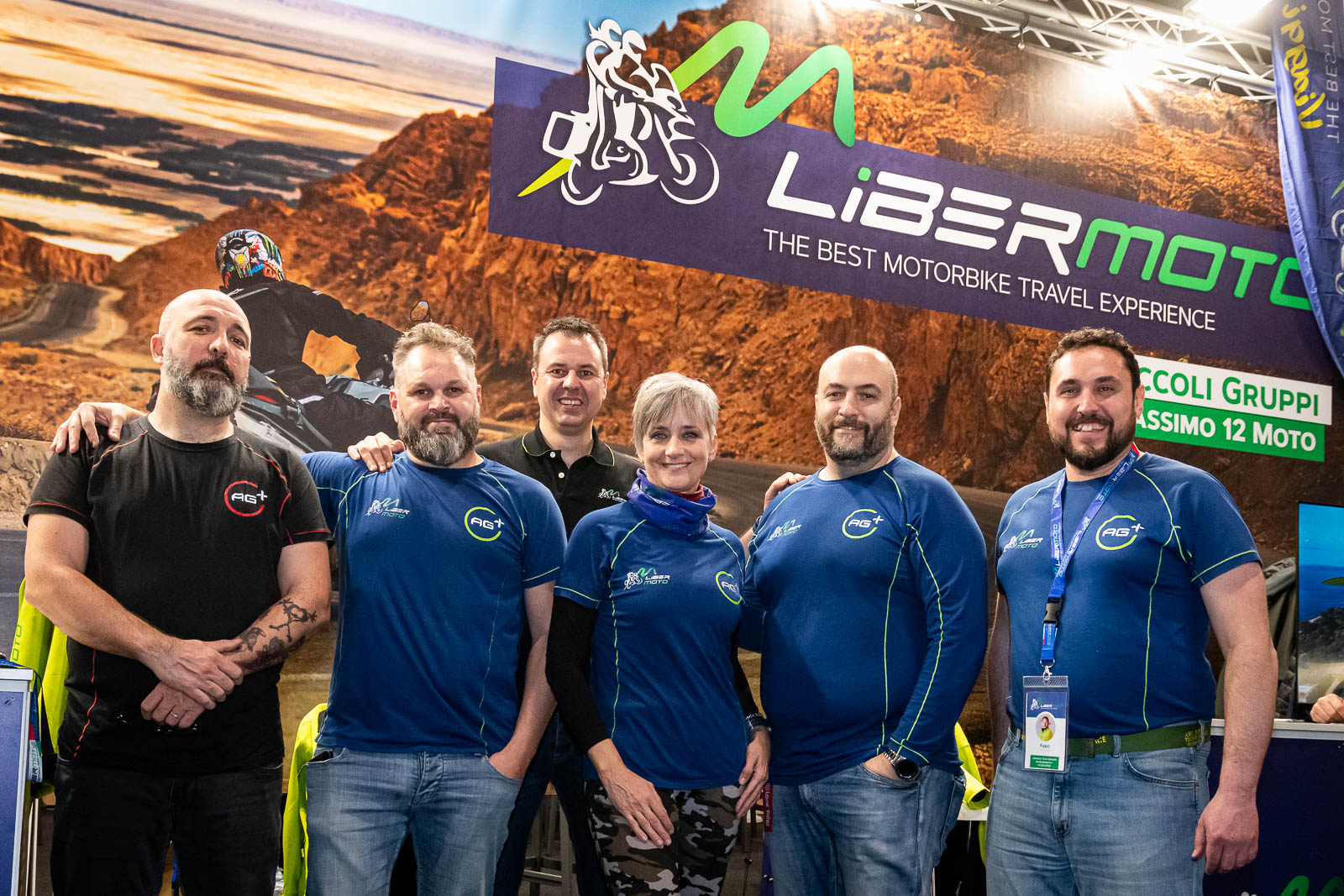 Lo staff di Libermoto che indossa l'intimo tecnico fornito dal nostro partner AG+